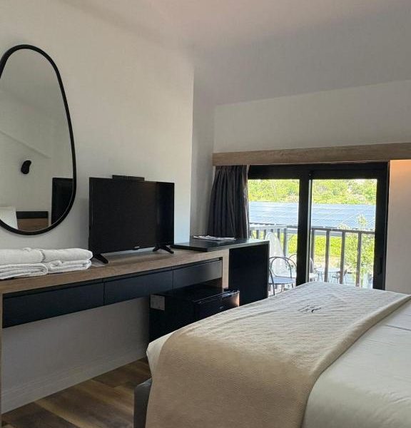 Lumi i Bardhe Hotel & Restaurant