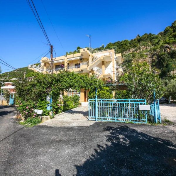 Villa Balili Vlore