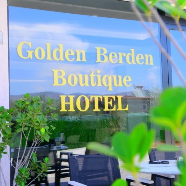 Golden Berden Boutique Apart-Hotel