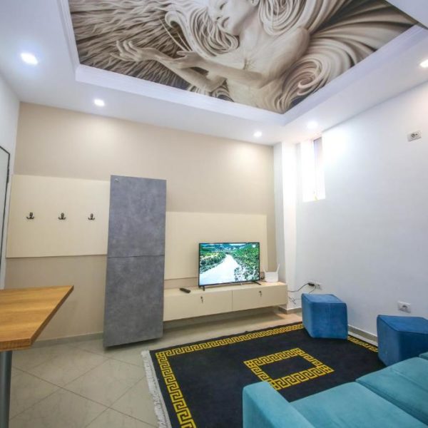 Miki Apartment