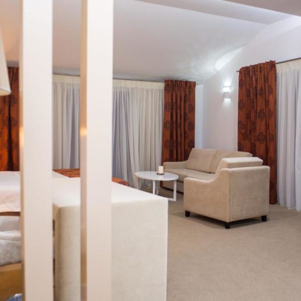 Santa Quaranta Premium Resort