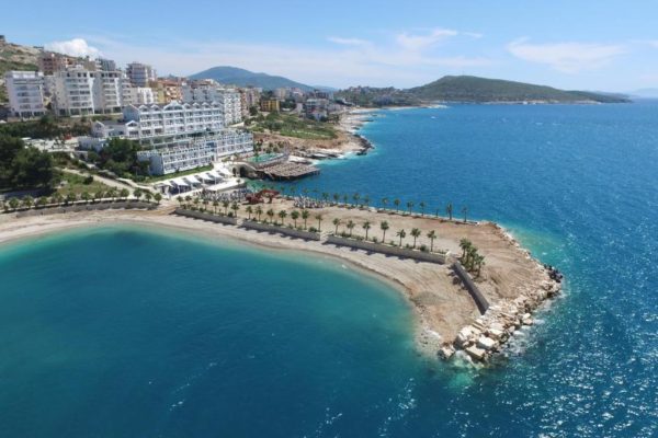 Santa Quaranta Premium Resort