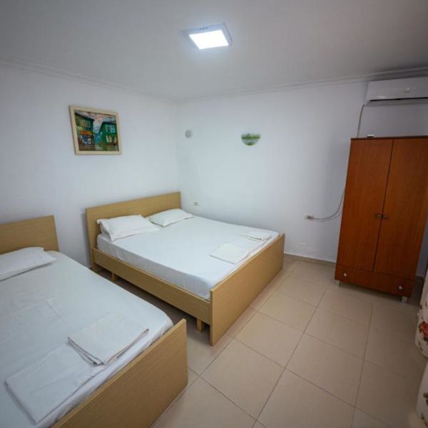 Himara Apartments