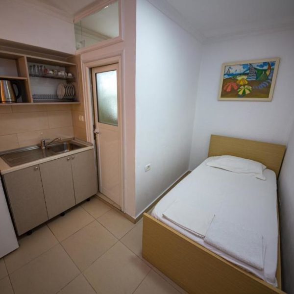 Himara Apartments