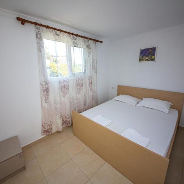 Himara Apartments
