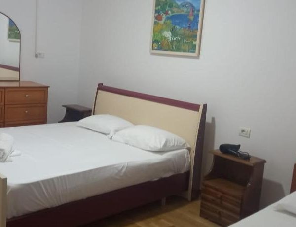 Himara Apartments